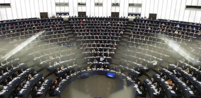 proceso de paz Parlamento europeo fondo: El PE apoya la creación de un fondo para apoyar el proceso de paz en Colombia