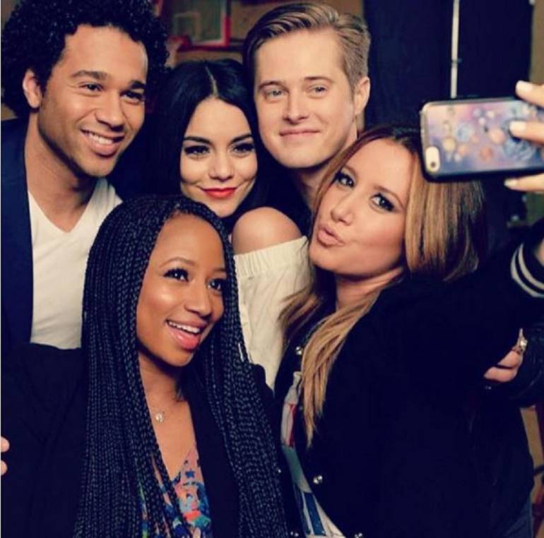Reencuentro, actores de película High School Musical: Actores de High School Musical se reencuentran 10 años después de la premier