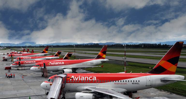 Reanudan vuelos de Avianca: Avianca reanuda paulatinamente vuelos hacia y desde Nueva York y Washington