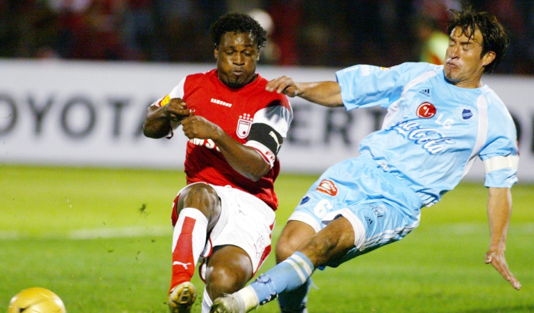 Leider Preciado (I) y Oscar Carmelo (D)