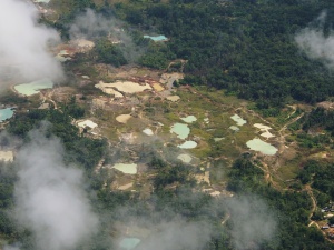 Chocó Minería Ilegal: Las secuelas de la minería ilegal en Chocó y Cauca Chocó Minería Ilegal: Las secuelas de la minería ilegal en Chocó y Cauca
