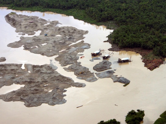 Chocó Minería Ilegal: Las secuelas de la minería ilegal en Chocó y Cauca Chocó Minería Ilegal: Las secuelas de la minería ilegal en Chocó y Cauca