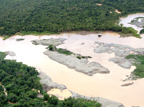 Chocó Minería Ilegal: Las secuelas de la minería ilegal en Chocó y Cauca Chocó Minería Ilegal: Las secuelas de la minería ilegal en Chocó y Cauca