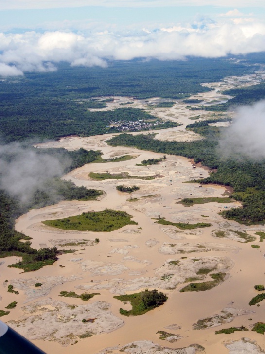 Chocó Minería Ilegal: Las secuelas de la minería ilegal en Chocó y Cauca Chocó Minería Ilegal: Las secuelas de la minería ilegal en Chocó y Cauca