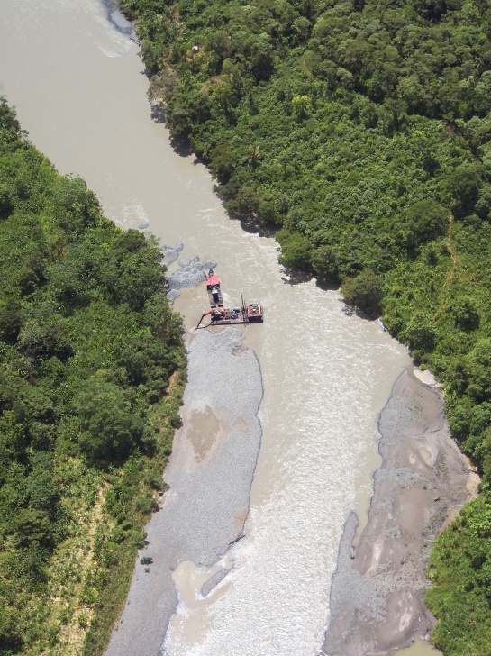 Chocó Minería Ilegal: Las secuelas de la minería ilegal en Chocó y Cauca Chocó Minería Ilegal: Las secuelas de la minería ilegal en Chocó y Cauca