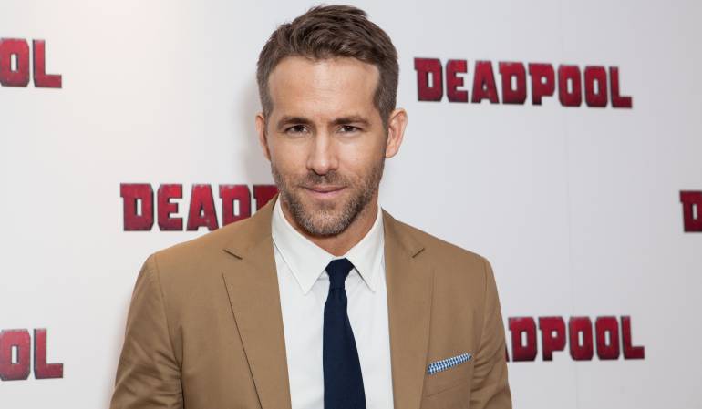 Ryan Reynolds habla de Deadpool, Green Lantern y X-Men: Ryan Reynolds se reconcilia con los superhéroes en 'Deadpool'