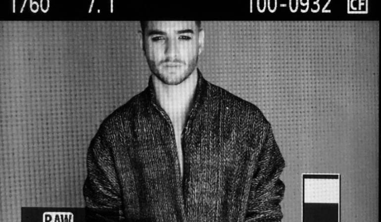 Maluma es portada de la revista Fucsia: Maluma, primer hombre en posar para la portada de la revista Fucsia