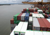Importaciones en 2015 cayeron un 15.6%: Dane