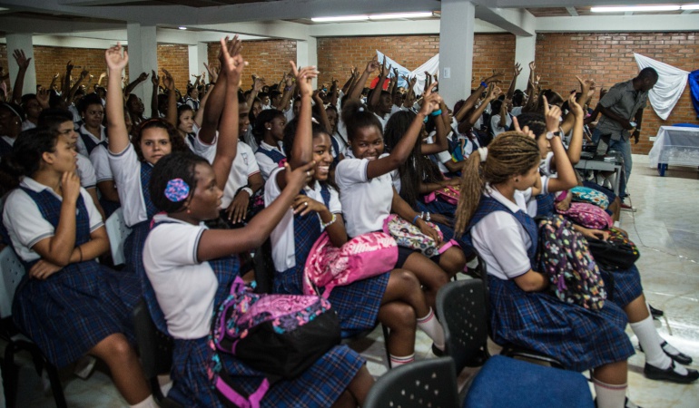 Corte no amplía cátedra de educación sexual a primaria y preescolar: Clases de educación sexual solo en secundaria y universidad