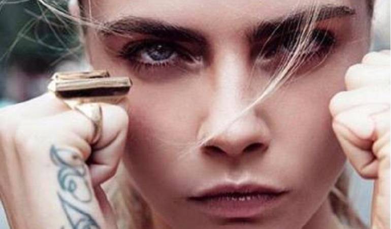 Cara Delevingne: Una “ola de acoso” anunciada por Cara Delevingne en Facebook