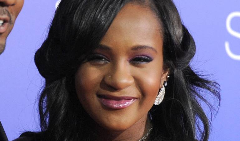 Causas de la muerte de Bobbi Kristina Brown, la hija de Whitney Houston: Bobbi Kristina Brown murió drogada y ahogada: forenses