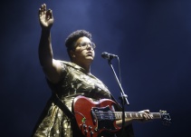 Estéreo Picnic 2016: lluvia, mujeres y clásicos en el día 2