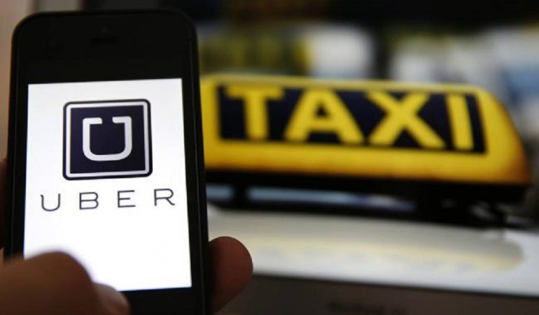 Controversia entre conductores de taxi y Uber por decisión de la SIC