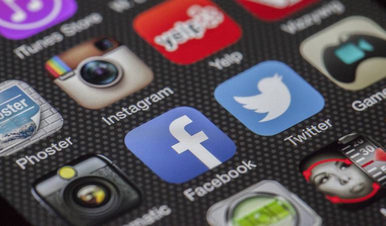Última moda en Instagram: La nueva tendencia de poses en Instagram