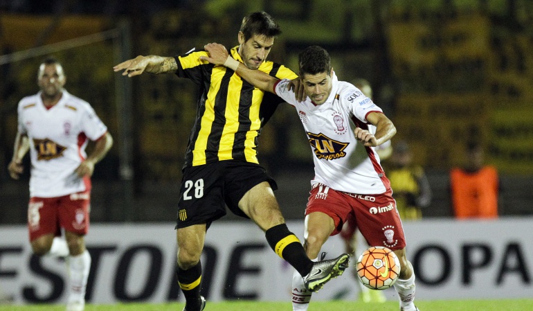 Huracán Peñarol Copa Libertadores: Huracán busca clasificarse ante un Peñarol desesperado