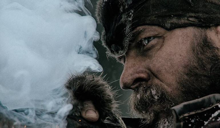 Nueva canción en honor a Leonardo DiCaprio y el oso de 'El Renacido': Leonardo DiCaprio y el oso de 'El Renacido' ya tienen su propia canción