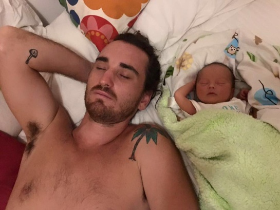 Vocalista de Bomba Estéreo, Li Saumet, da a luz a su hijo: Li Saumet celebra la llegada de su primer hijo Vocalista de Bomba Estéreo, Li Saumet, da a luz a su hijo: Li Saumet celebra la llegada de su primer hijo