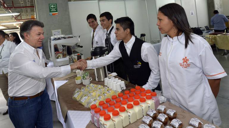 El Sena ha formado 54 mil gastrónomos en los últimos tres años