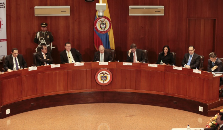 Derecho a seguridad social de parejas homosexuales sienta precedente en CIDH