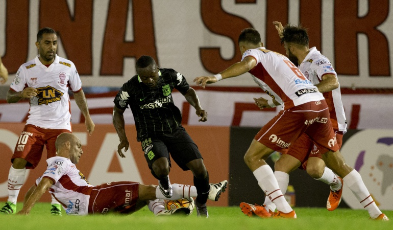 Huracán llegó a Medellín con esperanza de vencer a Nacional en Libertadores