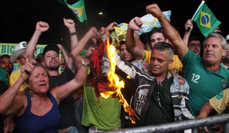 Crisis en Brasil: Gobernabilidad y Democracia en América Latina