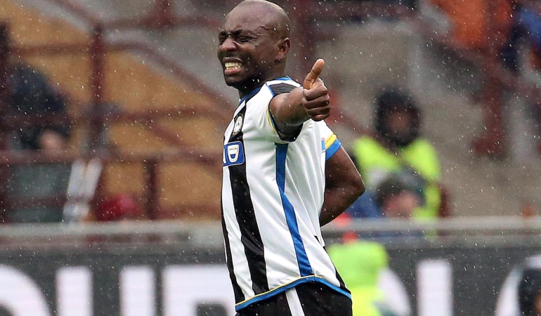 Udinese Pablo Armero fatiga muscular: Udinese aclara que ausencia de Armero se debe a una fatiga muscular