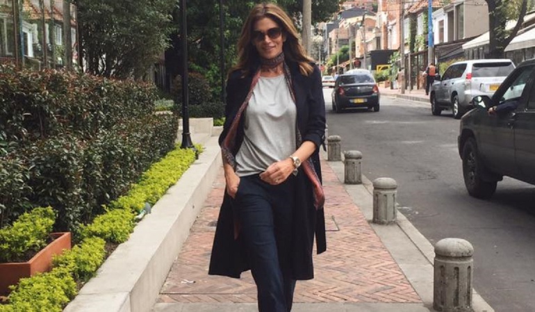 Cindy Crawford en Colombia: la modelo recuerda a Prince en la Catedral de Sal: Cindy Crawford recuerda a Prince durante su paso por Colombia