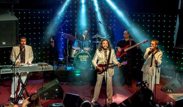 Bee Gees Gold Tribute en Colombia, 6 de mayo en GML Auditorio: “La idea de un tributo es viajar en el tiempo”: John Acosta de los Bee Gees Gold
