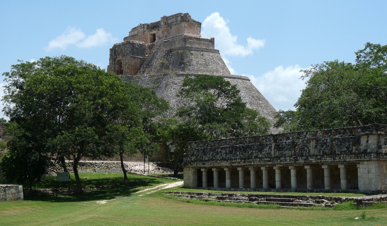 Descubren antigua ciudad Maya usando Google: Joven de 15 años descubre ciudad Maya usando Google Earth
