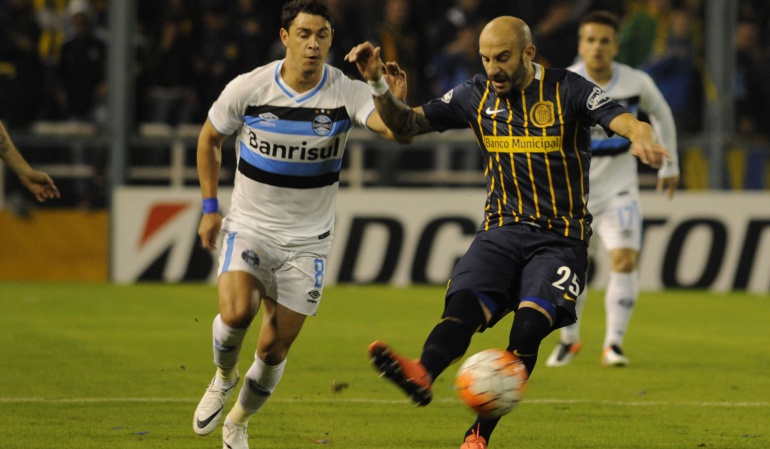 Javier Pinola lesión Copa América Centenario Rosario Central Nacional: Pinola, lesionado contra Nacional, no podrá jugar la Copa América Centenario