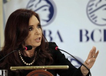 Procesan a Cristina Fernández en causa por presuntas irregularidades en Banco Central