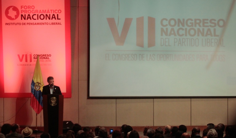 Oposición al proceso de paz: En mi Gobierno nadie está preso por haber comprado la reelección: Santos