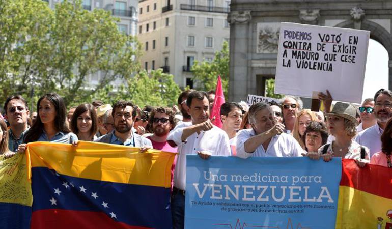 Crisis Venezuela: desempleo: Profesionales venezolanos buscan oportunidades fuera de su país