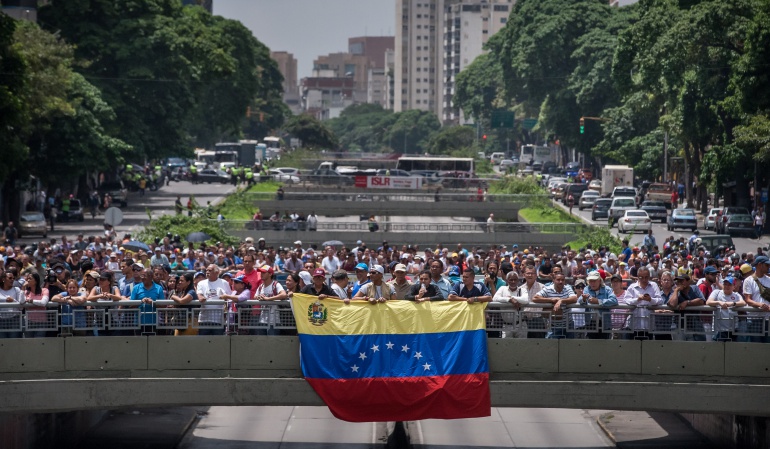 Situación social en Venezuela Unasur: Unasur cree que extremar posiciones agravará la situación social en Venezuela