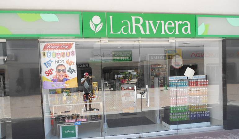 La Riviera en Colombia: La Riviera cierra sus tiendas libres de impuestos en Colombia