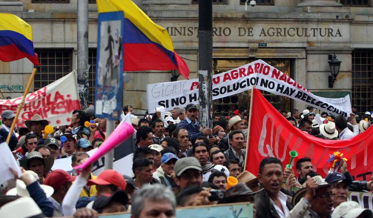 Paro agrario: Gobierno dice que ha cumplido acuerdos pactados en Cumbre Agraria