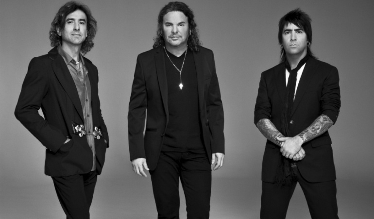 Famosos y músicos critican a Donald Trump: Maná se suma: Maná aprovecha su gira estadounidense para criticar a Donald Trump