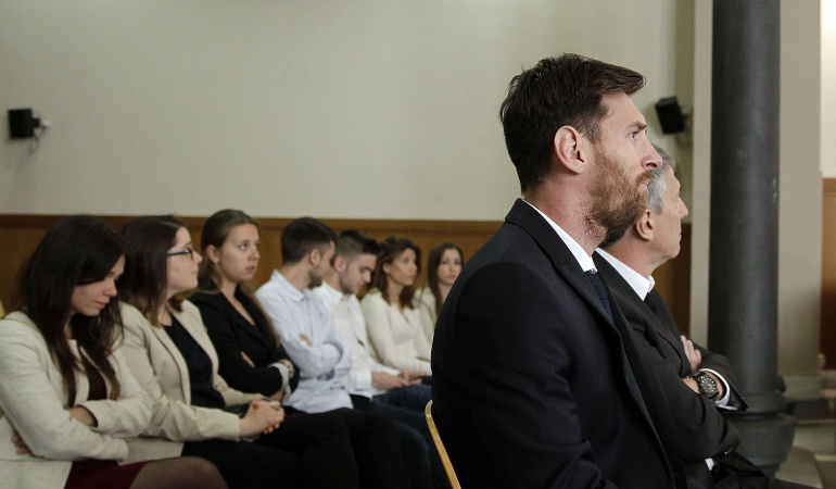 Messi casi fiscal: Lionel Messi: "Firmaba los contratos porque confiaba en mi papá"