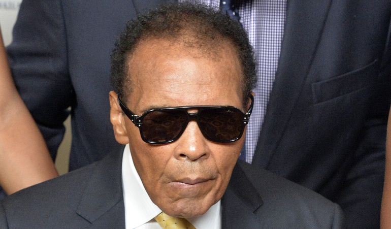 Muhammad Ali: Hospitalizan a Muhammad Ali por problemas respiratorios