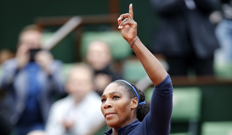 Serena Williams se cita con Muguruza en la final de Roland Garros