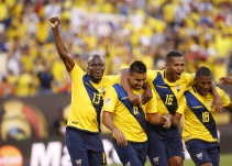 Ecuador golea a Haití y clasifica a los cuartos de final de la Copa América