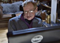 Por qué una mujer quería matar a Stephen Hawking en España
