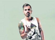 Mike Bahía lanza su canción ´La Muñeca’ y Greeicy Rendón ya la está cantando