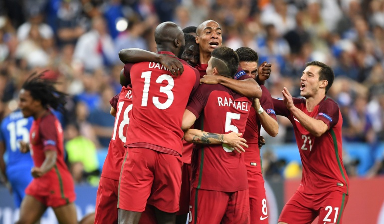 Portugal logra su primer título y es el décimo campeón de Europa