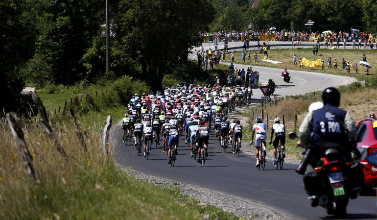 Izagirre Tour de Francia: Izagirre, compeñero de Nairo se retira del Tour con fractura de clavícula