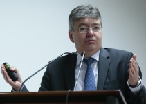 Reforma tributaria, regalías y presupuesto 2017 proyectos de agenda económica en el Congreso