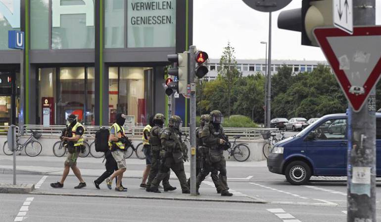 Tiroteo Alemania: Policía de Múnich cree que varios atacantes están a la fuga tras tiroteo