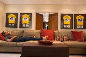 El engaño del siglo: La película sobre Lance Armstrong se estrena el 25 de agosto El engaño del siglo: La película sobre Lance Armstrong se estrena el 25 de agosto