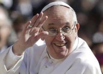 El papa partió de Roma con destino a Cracovia para participar en la JMJ