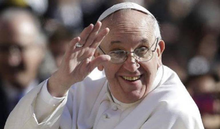 Papa parte rumbo a Polonia para la JMJ: El papa partió de Roma con destino a Cracovia para participar en la JMJ